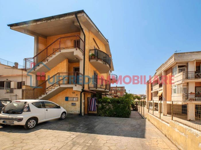 Appartamento trilocale in vendita in Via Paiella Catullo, Cava dei Selci, Marino