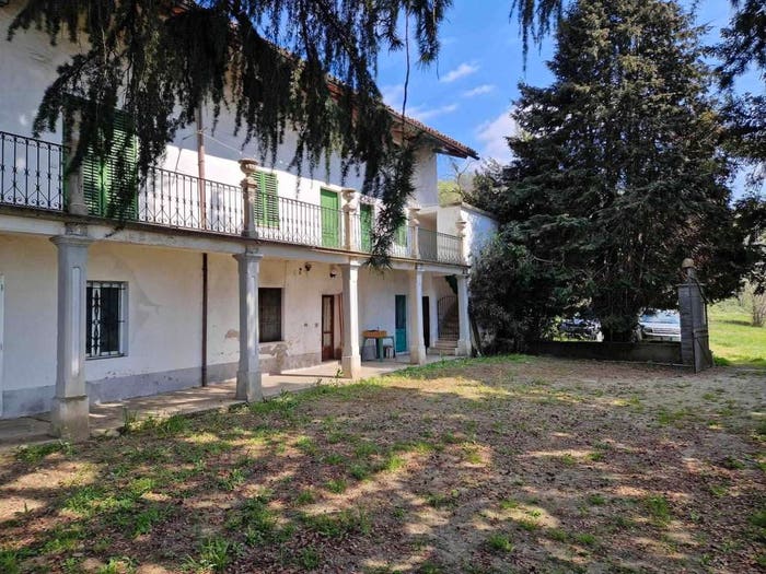 Casa con 6 locali in vendita in Strada Giacotino, Bollengo