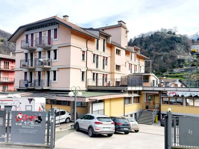 Appartamento quadrilocale in vendita in Via Maggio, Centro, Breno