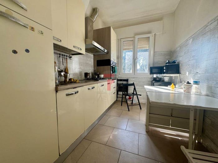 Appartamento trilocale in vendita in via monte grande, Brusegana Aeroporto, Padova
