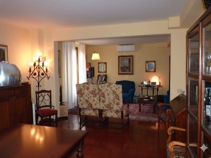 Appartamento con 6 locali in vendita in Grassina, Bagno a Ripoli