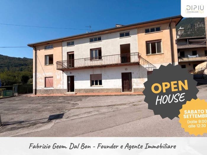 Casa con 6 locali in vendita in Via Sant'Ubaldo, Velo, Velo d'Astico