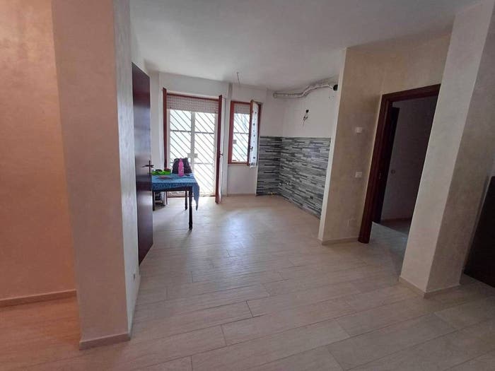 Appartamento con 5 locali in vendita in Via Epicuro, Latina Scalo, Latina