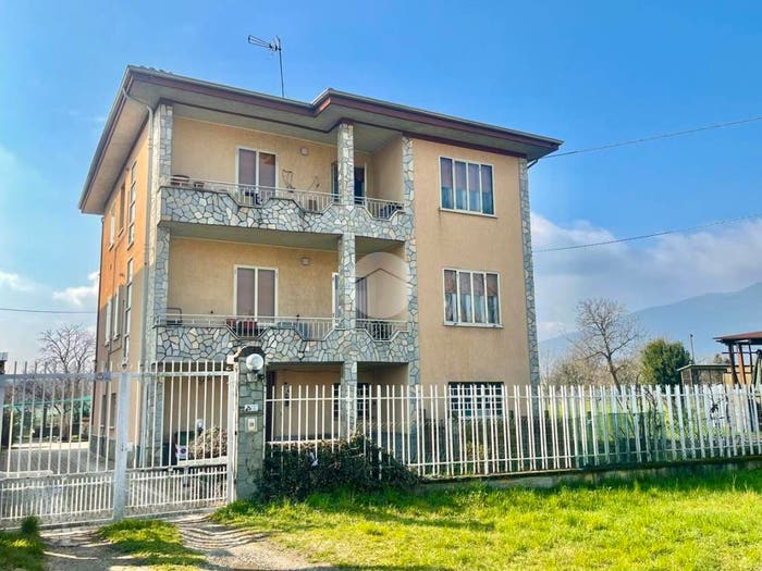 Casa con 6 locali in vendita in Via Moncenisio, Drubiaglio Grangia, Avigliana
