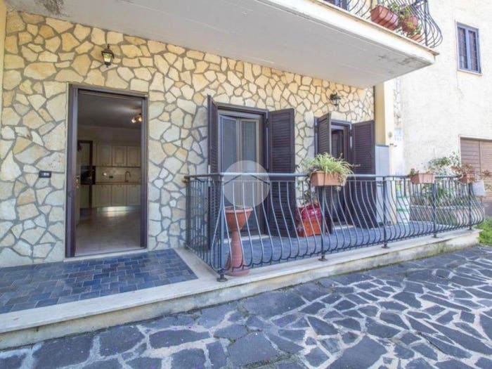 Appartamento bilocale in vendita in VIA SOTTO SANTA MARIA DELLE GRAZIE, Centro, Marcellina