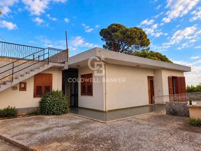 Casa con 5 locali in vendita in Crocevia Cava Ispica, Trombatore, Modica