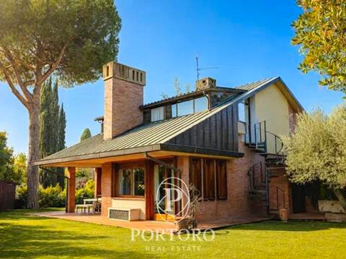 Casa con 6 locali in vendita in Via Delle Campora No Number, Due Strade San Gaggio, Firenze