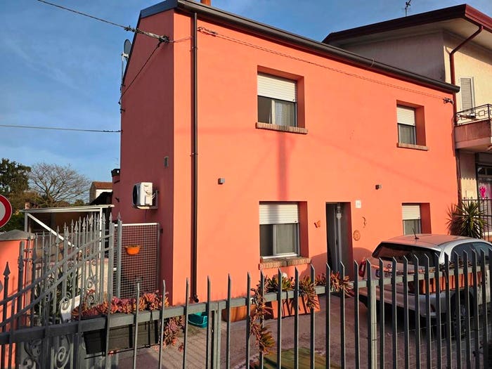 Casa con 6 locali in vendita in Via Spina, Centro, Lagosanto