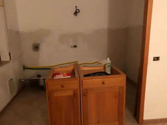 Appartamento quadrilocale in vendita in Largo San Leonzio, Centro, Torre Orsaia