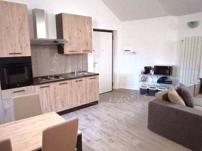 Appartamento bilocale in vendita in Via Alessandro Manzoni, Cassano Magnago