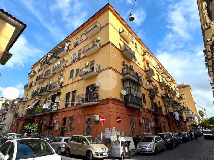 Appartamento bilocale in vendita in Via Andrea Cantelmo, Arenaccia, Napoli