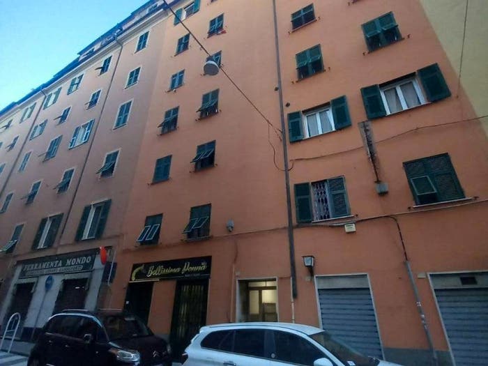 Appartamento trilocale in vendita in Via Giacomo Giovanetti, Sampierdarena, Genova