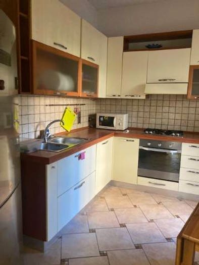 Appartamento trilocale in affitto in Via Giuliano Bugiardini, Legnaia San Quirico Monticelli, Firenze