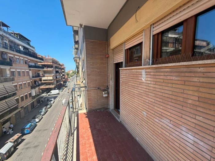 Appartamento trilocale in vendita in Via Marcello Pucci Boncambi, Ostia Ponente, Roma