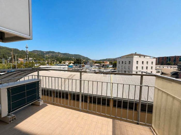 Appartamento quadrilocale in vendita in Via Fontevivo, Kennedy Mazzetta, La Spezia