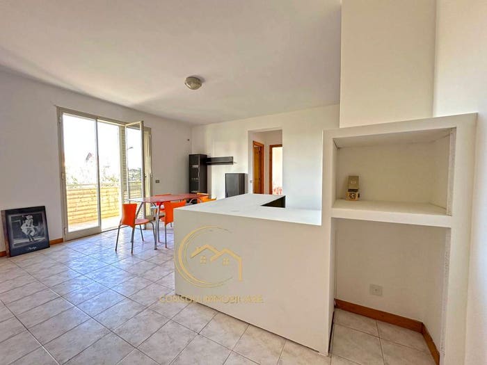 Appartamento trilocale in vendita in Via Pietralonga, Centro, Mascali