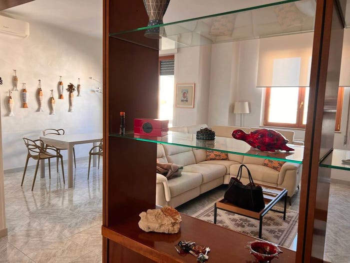 Appartamento con 5 locali in vendita in Via Adua, Centro, Polignano a Mare