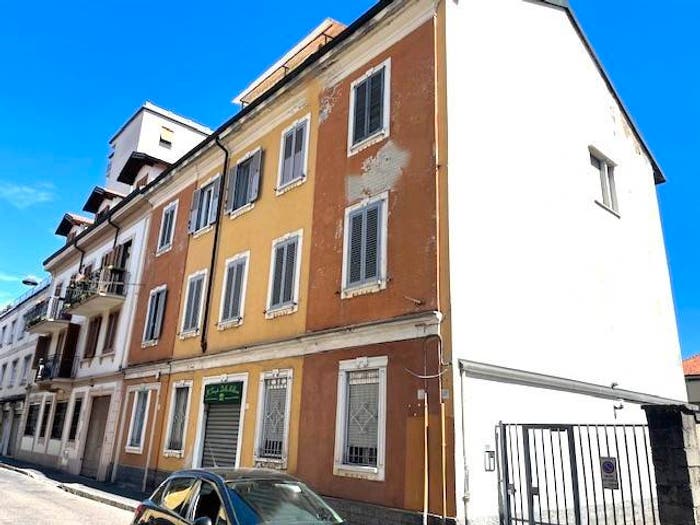 Appartamento bilocale in vendita in Via Maggio, Corsico