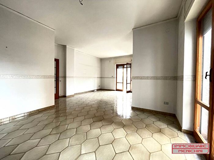 Appartamento trilocale in vendita in Via San Francesco, Centro, Marigliano