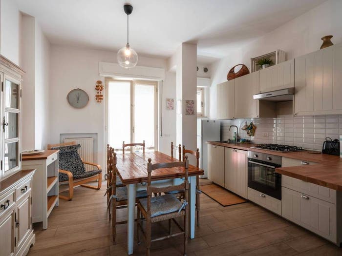 Appartamento quadrilocale in vendita in Via Ferdinando Magellano, Civitanova Nord San Gabriele Fontespina, Civitanova Marche