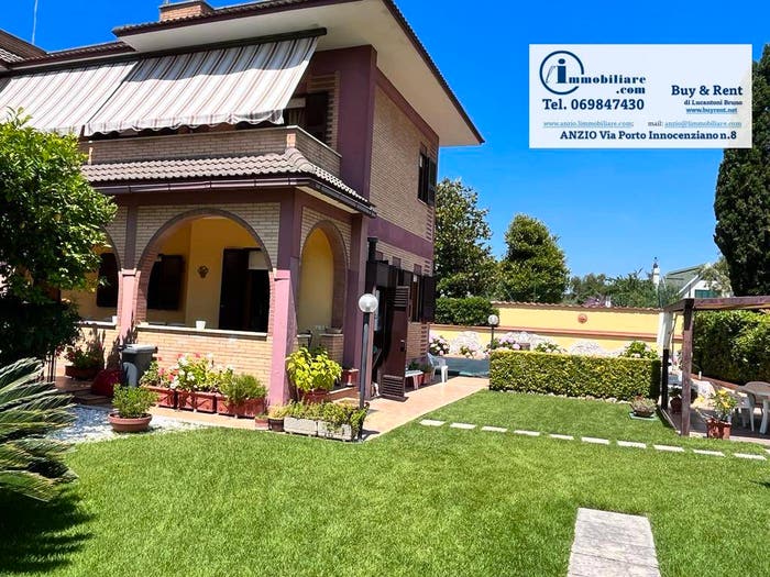 Casa quadrilocale in vendita in Via Amaranto, Villaggio Giornalisti Poggio, Anzio
