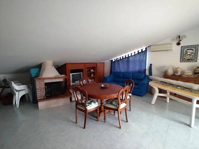 Appartamento quadrilocale in vendita in Via Italia Cannitello SNC, Centro, Villa San Giovanni