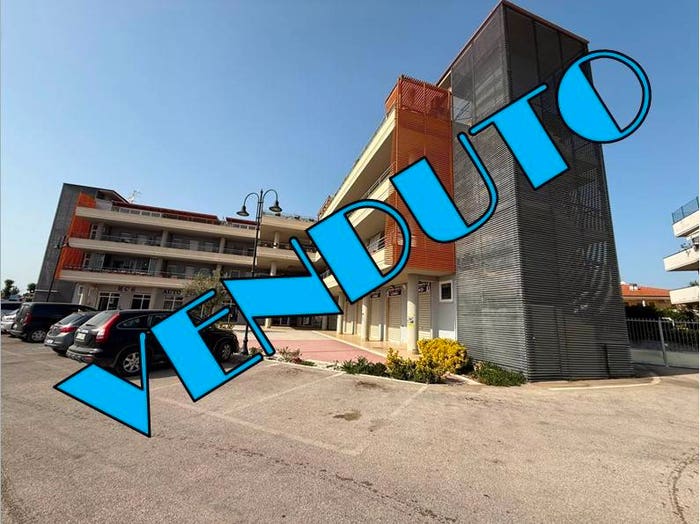 Appartamento trilocale in vendita in Viale San Lorenzo, Tor San Lorenzo Nuova California, Ardea