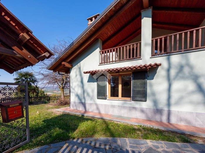 Casa trilocale in vendita in Via camot, Centro, Marentino