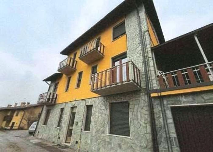 Appartamento trilocale in vendita in Via Belvedere, Maggio, Cremeno