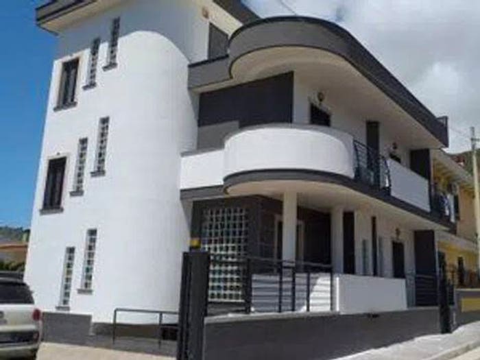 Casa con 5 locali in vendita in Via Vecchia Starza, Mondragone