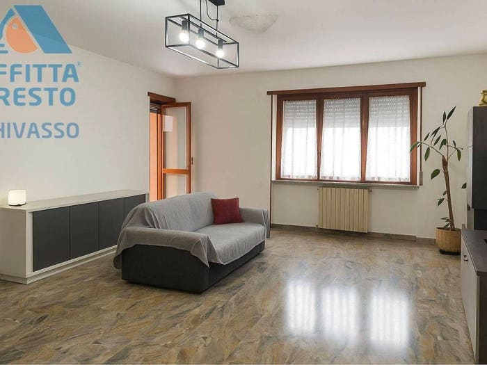 Appartamento quadrilocale in vendita in Cso G Ferraris, Centro, Chivasso