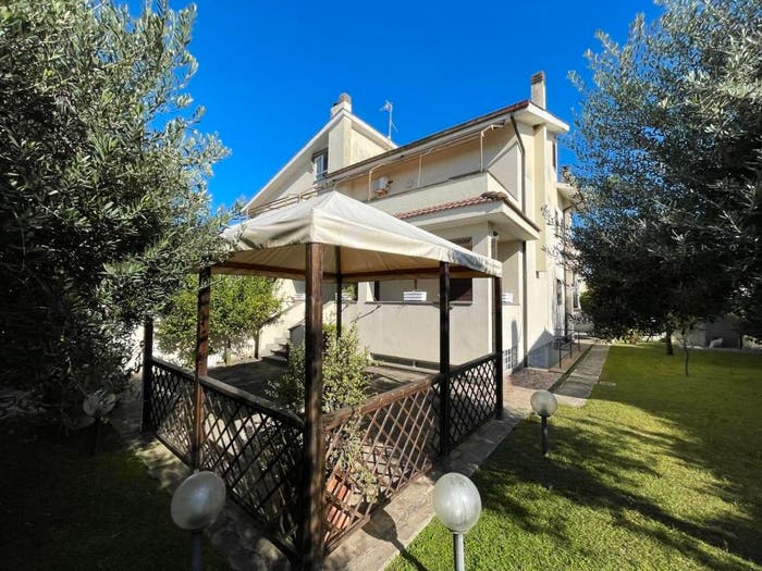 Casa con 6 locali in vendita in Via Luigi Pirandello, Stazione Lavinio, Anzio