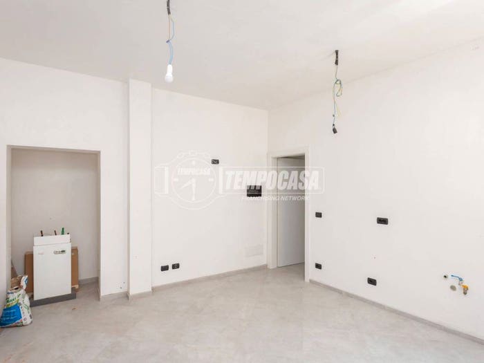 Appartamento trilocale in vendita in Via Roma, Centro, Fossano