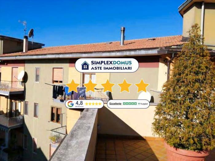 Appartamento con 6 locali in vendita in via Luigi Curto, Centro, Polla
