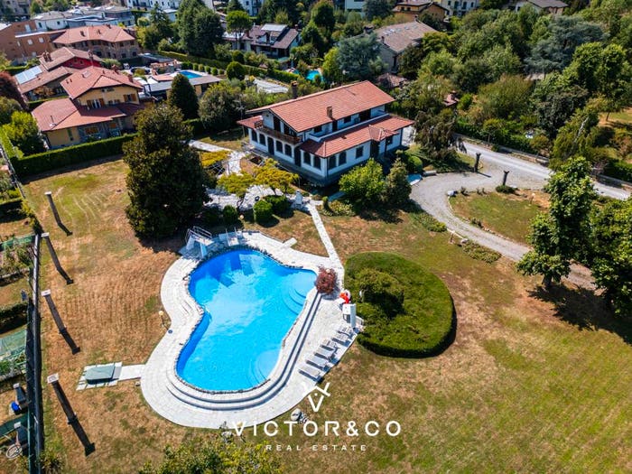 Casa con 6 locali in vendita in Via Don Nazzaro Villa, Centro, Capriate San Gervasio