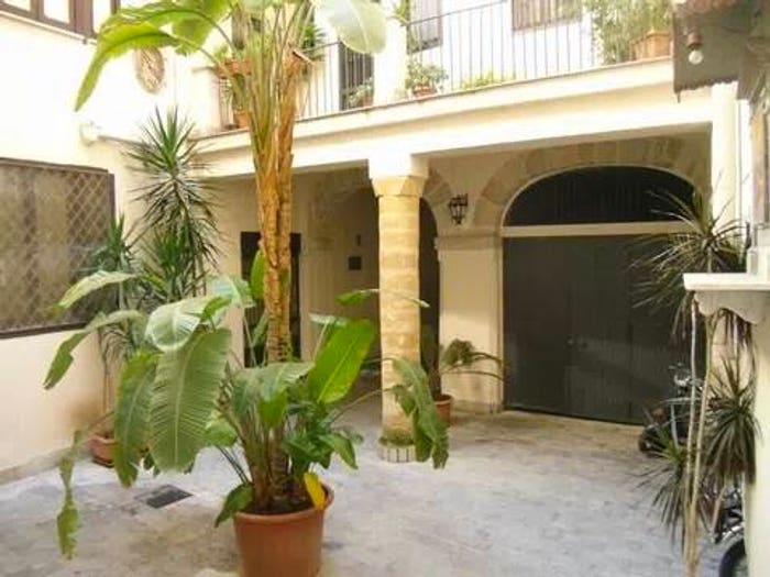 Appartamento trilocale in vendita in Via Roma, Castellammare, Palermo