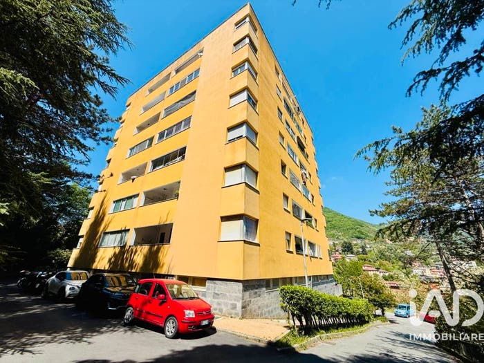 Appartamento con 5 locali in vendita in Via Silvio Solimano, Molassana, Genova