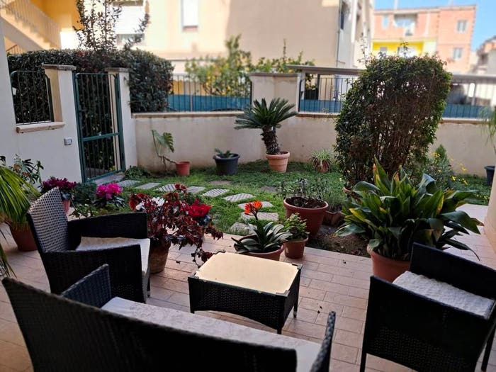 Appartamento con 6 locali in vendita in Via Gian Battista Vico No Number, Quartu, Quartu Sant'Elena