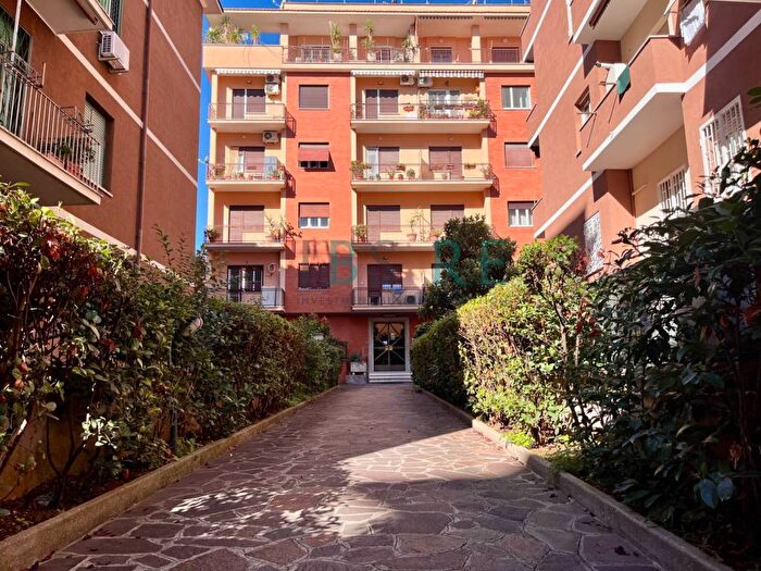 Appartamento bilocale in vendita in Via San Girolamo Emiliani, Monteverde Nuovo, Roma