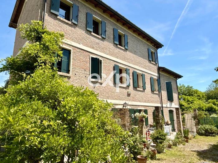 Casa con 6 locali in vendita in Zenson di Piave