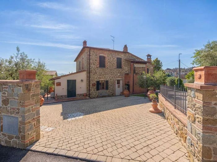 Appartamento quadrilocale in vendita in Via Conte Cungi No Number, Centro, Monte San Savino