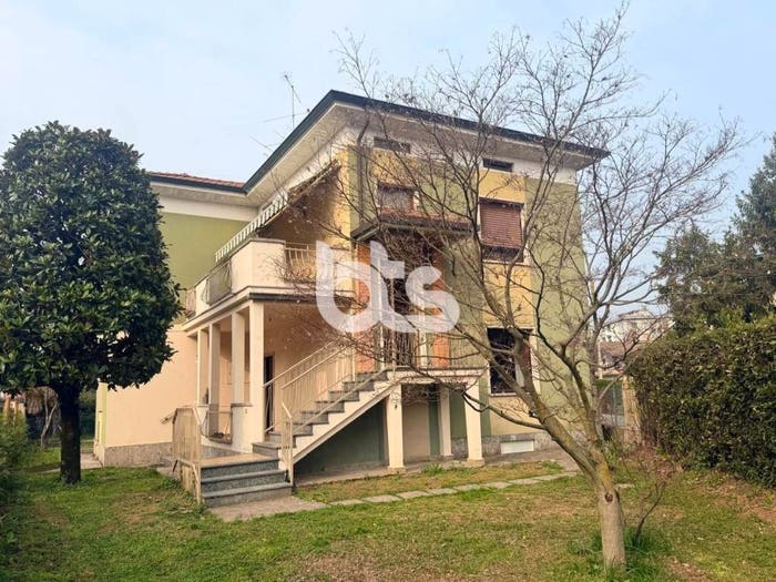 Appartamento trilocale in vendita in via roma, Capriolo