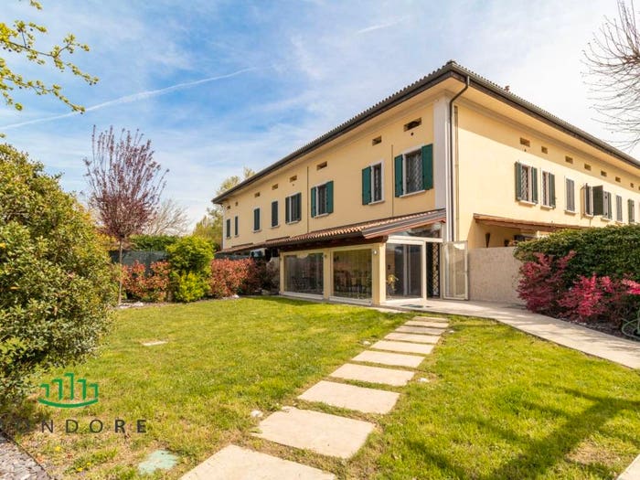 Casa con 6 locali in vendita in Via Lame, Torre Verde, Castel Maggiore