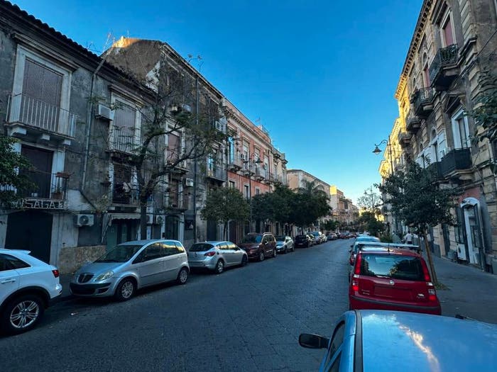 Appartamento bilocale in affitto in Via Plebiscito, Centro Storico, Catania