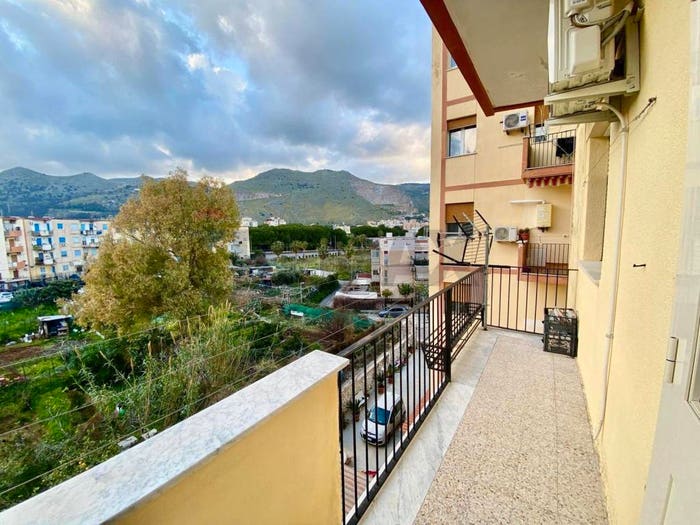 Appartamento quadrilocale in vendita in Viale Caltagirone, Borgo Nuovo Castellana, Palermo
