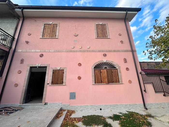 Appartamento quadrilocale in vendita in Via della Mola, Segni