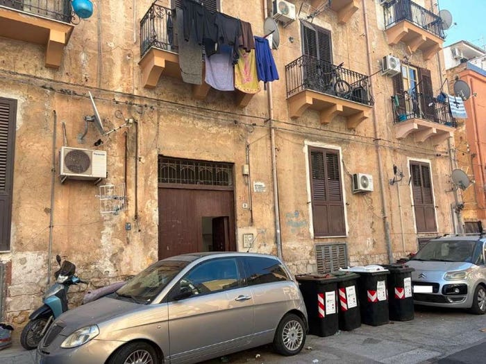 Appartamento trilocale in vendita in via Antonello da Messina, Montepellegrino, Palermo