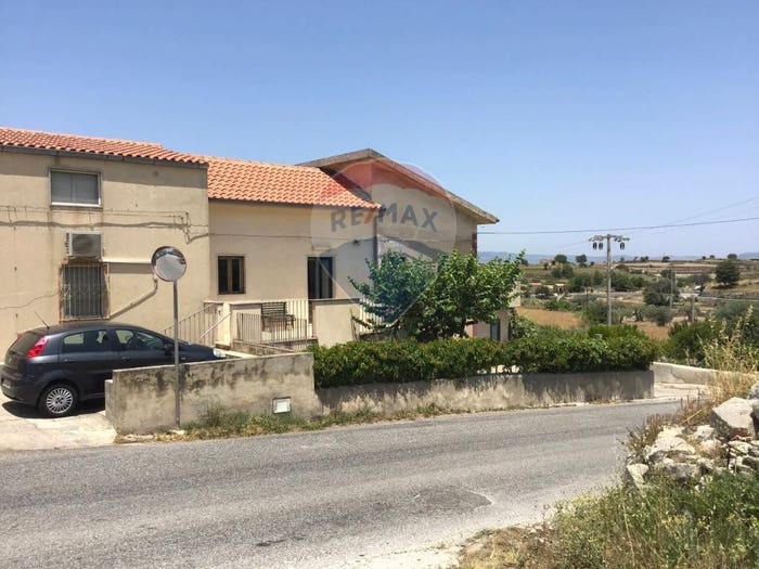 Appartamento con 6 locali in vendita in Cda San Giacomo, Campanella Gianforma, Modica