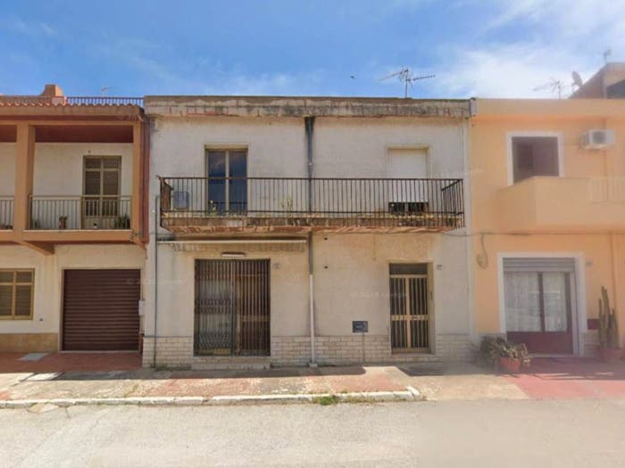 Appartamento con 6 locali in vendita in Via G Leopardi N, Santa Ninfa