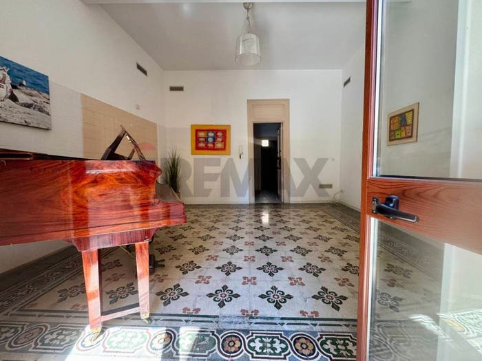 Casa con 6 locali in vendita in Via Torquato Tasso, Centro, Alcamo